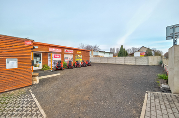 Prodej obchodních prostor 241 m², Chomutov