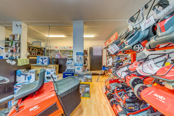 Prodej obchodních prostor 241 m², Chomutov