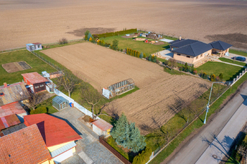 Prodej pozemku 2066 m², Lužec nad Cidlinou