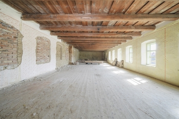 Prodej domu 407 m², Kulířov