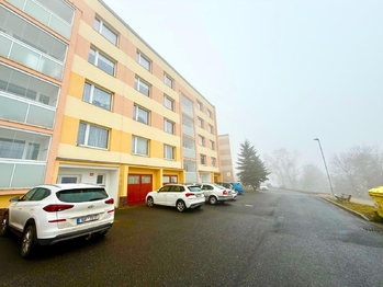 Pronájem bytu 2+1 v družstevním vlastnictví 59 m², Meziboří