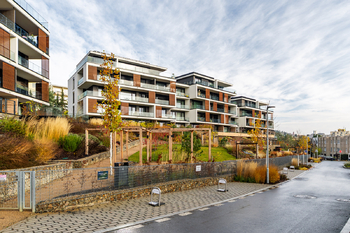 Prodej bytu 2+kk v osobním vlastnictví 61 m², Praha 5 - Smíchov