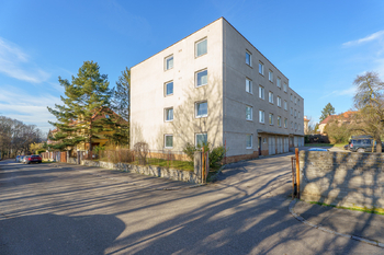 Prodej bytu 1+1 v osobním vlastnictví 39 m², Praha 4 - Hodkovičky