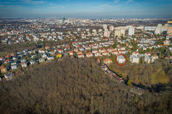 Prodej bytu 1+1 v osobním vlastnictví 39 m², Praha 4 - Hodkovičky