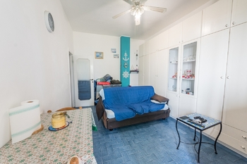 obývací pokoj s výstupem na terasu - Prodej bytu 2+kk v osobním vlastnictví 45 m², Montesilvano