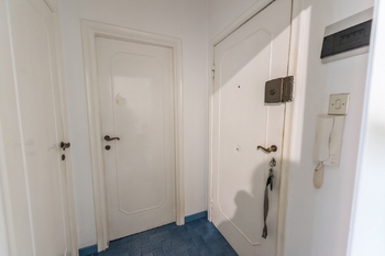 vstup do bytu - Prodej bytu 2+kk v osobním vlastnictví 45 m², Montesilvano