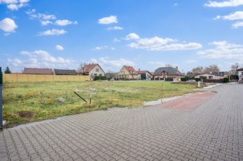 Prodej pozemku 918 m², Záryby