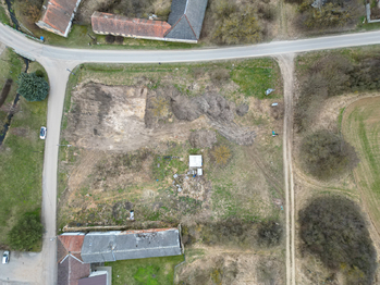 Prodej pozemku 1114 m², Dešná