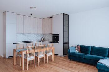 Prodej bytu 3+kk v osobním vlastnictví 86 m², Praha 5 - Smíchov