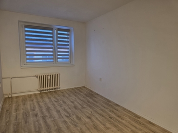 Pronájem bytu 2+kk v družstevním vlastnictví 43 m², Osek