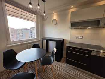 Pronájem bytu 3+1 v družstevním vlastnictví 70 m², Teplice