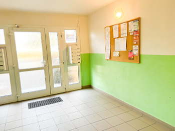 vstupní chodba - Pronájem bytu 2+1 v osobním vlastnictví 53 m², Liberec