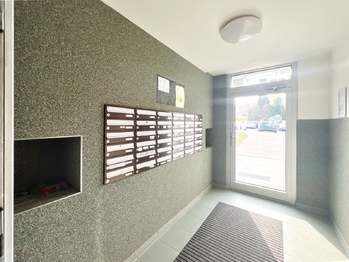 Prodej bytu 3+kk v osobním vlastnictví 90 m², Praha 5 - Stodůlky