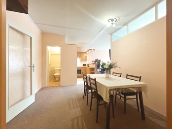 Prodej bytu 3+kk v osobním vlastnictví 90 m², Praha 5 - Stodůlky