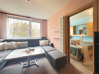 Prodej bytu 3+kk v osobním vlastnictví 90 m², Praha 5 - Stodůlky