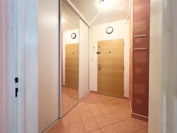 Prodej bytu 3+kk v osobním vlastnictví 90 m², Praha 5 - Stodůlky