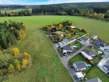 Prodej pozemku 2500 m², Květná