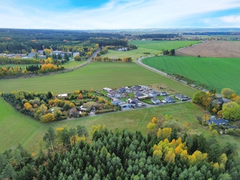 Prodej pozemku 2500 m², Květná