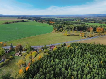 Prodej pozemku 2500 m², Květná