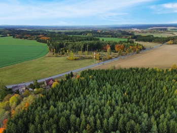 Prodej pozemku 2500 m², Květná