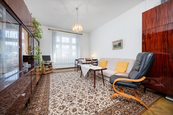 Prodej bytu 2+1 v osobním vlastnictví 63 m², Praha 6 - Dejvice