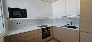 Kuchyň včetně spotřebičů - Pronájem bytu 3+kk v osobním vlastnictví 69 m², Praha 4 - Braník