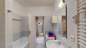 Prodej bytu 2+kk v osobním vlastnictví 43 m², Praha 10 - Michle