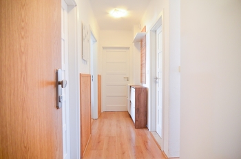 Chodba - Prodej bytu 3+1 v osobním vlastnictví 72 m², Podivín