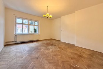 byt v 2.NP - Prodej domu 242 m², Brandýs nad Labem-Stará Boleslav