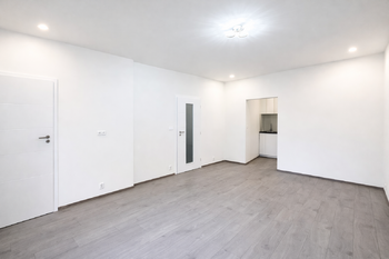Prodej bytu 2+kk v družstevním vlastnictví 47 m², Praha 9 - Vysočany