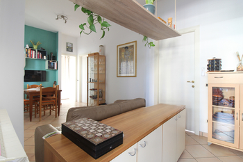 obývací pokoj s kuchyní - Prodej bytu 3+kk v osobním vlastnictví 85 m², Roseto degli Abruzzi