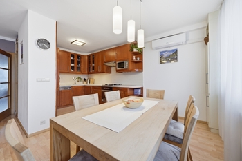 Prodej bytu 3+1 v osobním vlastnictví 83 m², Praha 4 - Háje