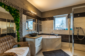 Prodej domu 311 m², Libiš