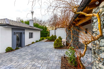 Prodej domu 311 m², Libiš