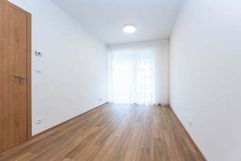 Pronájem bytu 2+kk v osobním vlastnictví 62 m², Praha 9 - Hloubětín
