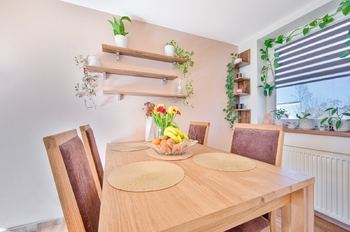 Jídelní kout - Prodej domu 100 m², Hranice