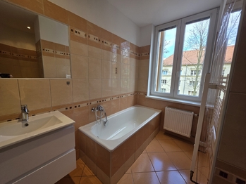 Pronájem bytu 2+1 v osobním vlastnictví 65 m², Teplice