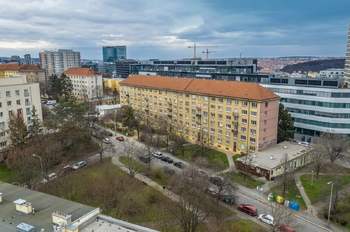 okolí - Prodej bytu 2+1 v osobním vlastnictví 54 m², Praha 4 - Michle