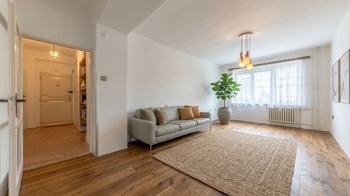 Prodej bytu 2+1 v osobním vlastnictví 54 m², Praha 4 - Michle
