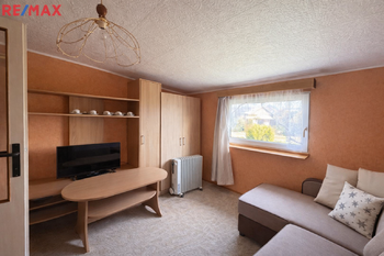 Prodej pozemku 496 m², Nová Role