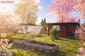 Prodej pozemku 496 m², Nová Role