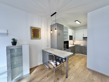 Pronájem bytu 2+kk v osobním vlastnictví 44 m², Praha 5 - Hlubočepy