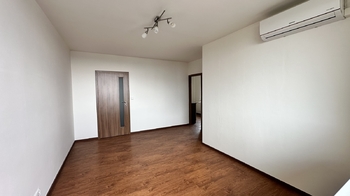 Prodej bytu 3+1 v osobním vlastnictví 55 m², Praha 4 - Chodov