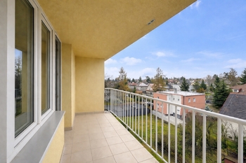 Prodej bytu 2+kk v osobním vlastnictví 57 m², Roztoky