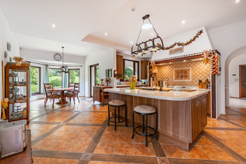 Prodej domu 652 m², Podbrdy