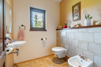 Prodej domu 652 m², Podbrdy