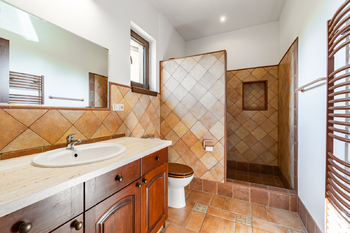 Prodej domu 652 m², Podbrdy