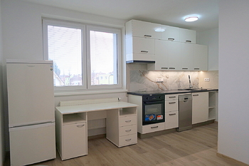 Pronájem bytu 2+kk v osobním vlastnictví 44 m², Klecany