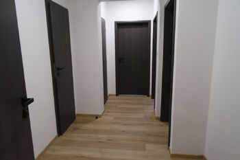 Pronájem bytu 2+1 v osobním vlastnictví 56 m², Nehvizdy