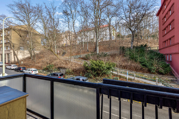 Balkón - Prodej bytu 2+1 v osobním vlastnictví 54 m², Karlovy Vary